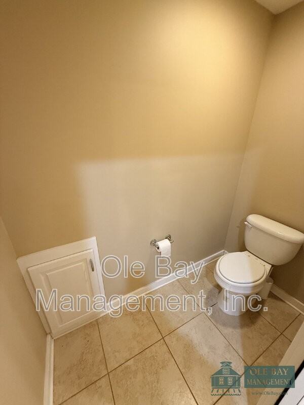 4650 Rosewood Dr - Photo 7 of 13