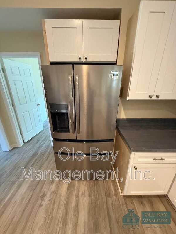 5011 Highcrest Dr - Photo 5 of 16