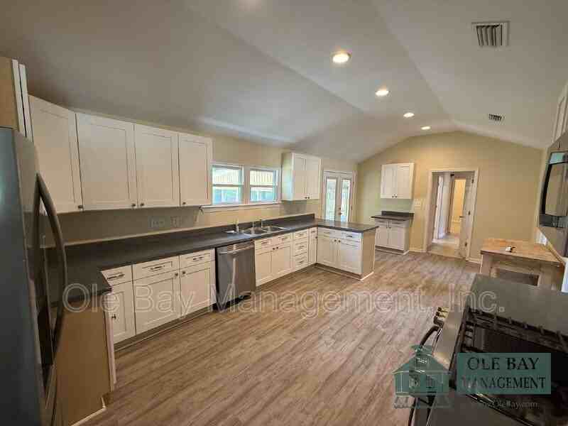 5011 Highcrest Dr - Photo 7 of 16