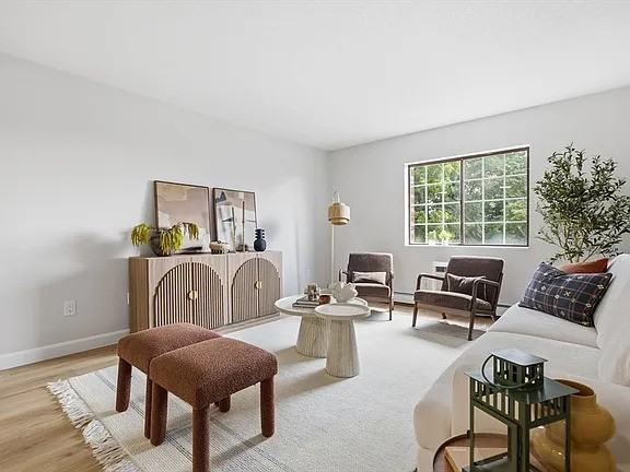 474 Broadway - Photo 7 of 16