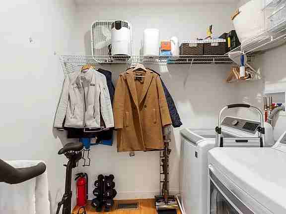 44 Henderson St - Photo 4 of 14