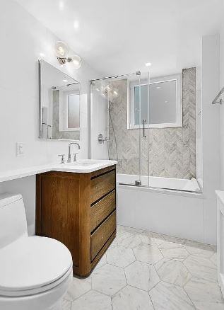 25 Sutton Pl S #14A - Photo 7 of 17
