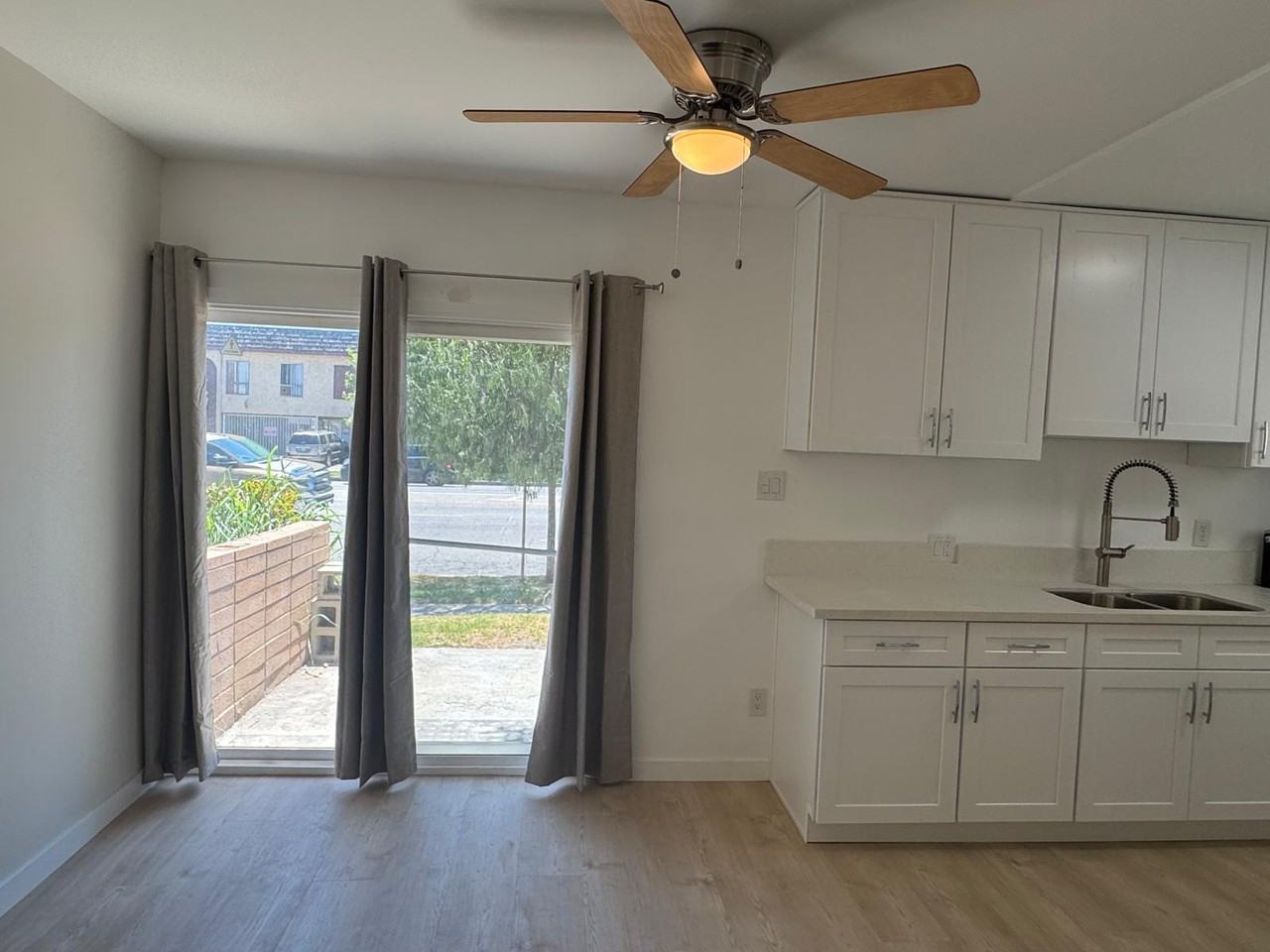 13401 Victory Blvd #2 - Photo 2 of 10