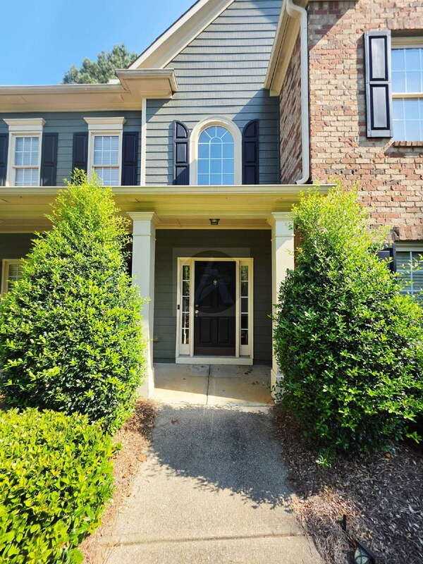236 Flagstone Way - Photo 4 of 44