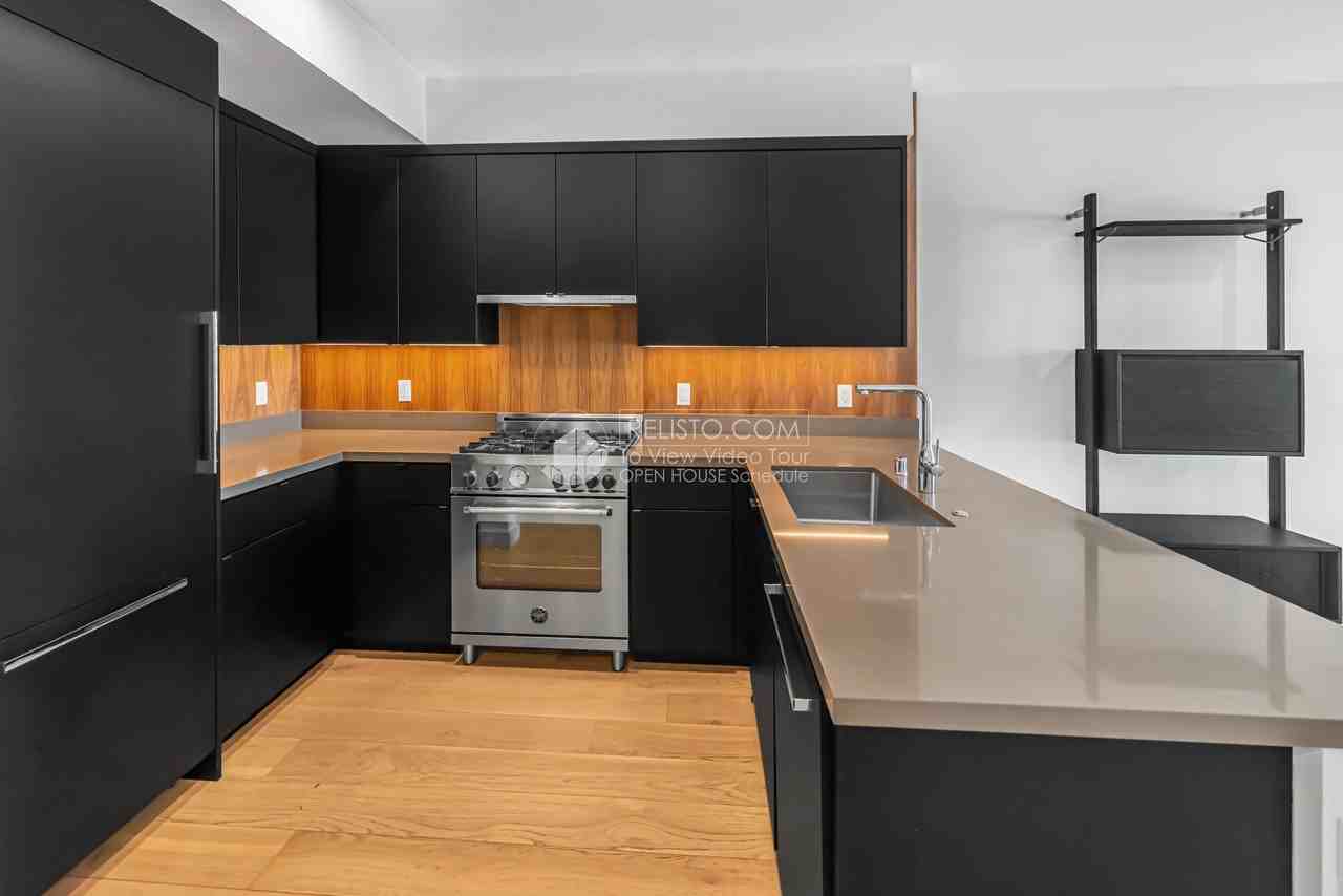 3620 Cesar Chavez #402 - Photo 5 of 28