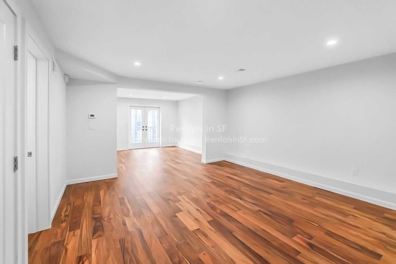 1547 Underwood Ave #A - Photo 6 of 17