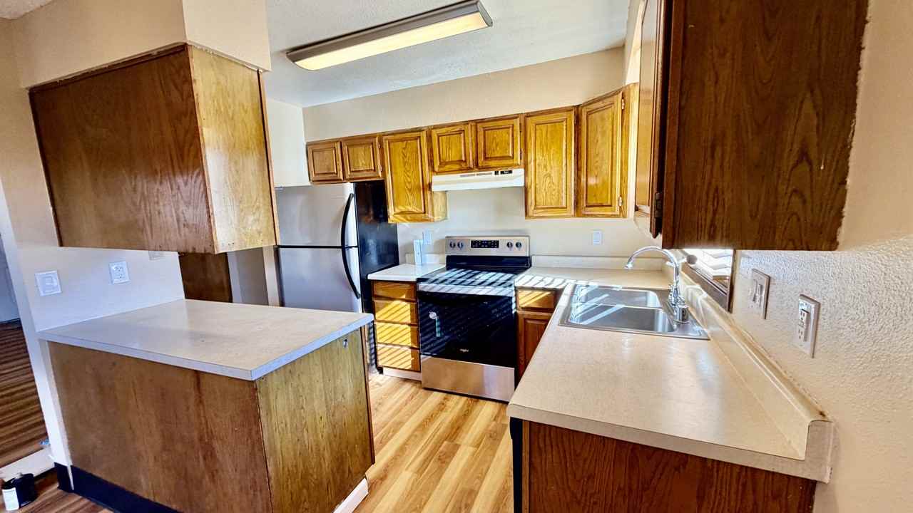401 N Bliss St #1 - Photo 3 of 13