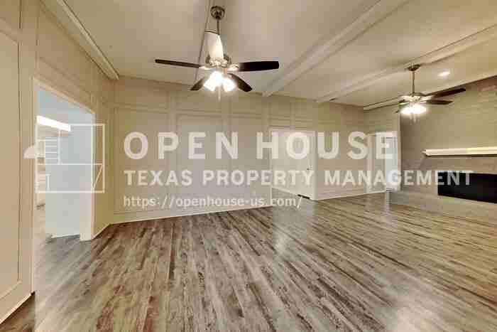 4813 Vera Cruz Dr - Photo 5 of 20