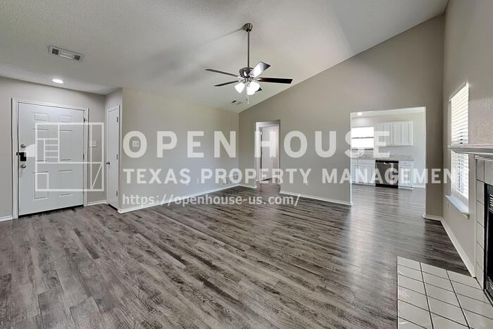 8228 Willis Ln - Photo 5 of 20