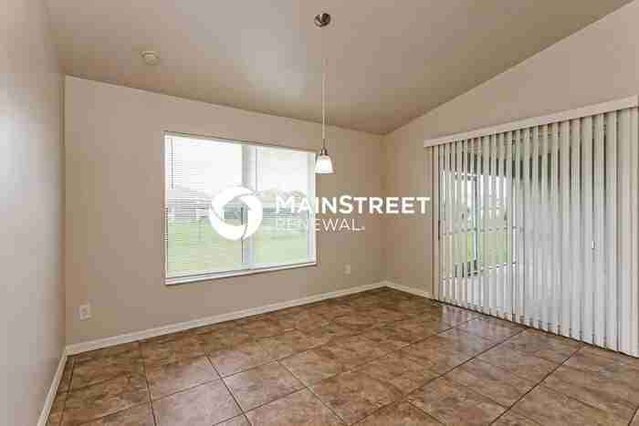 4031 26th St Sw - Photo 5 of 15