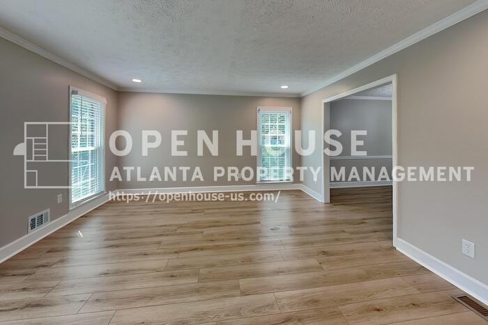 3163 Oak Springs Way - Photo 7 of 21