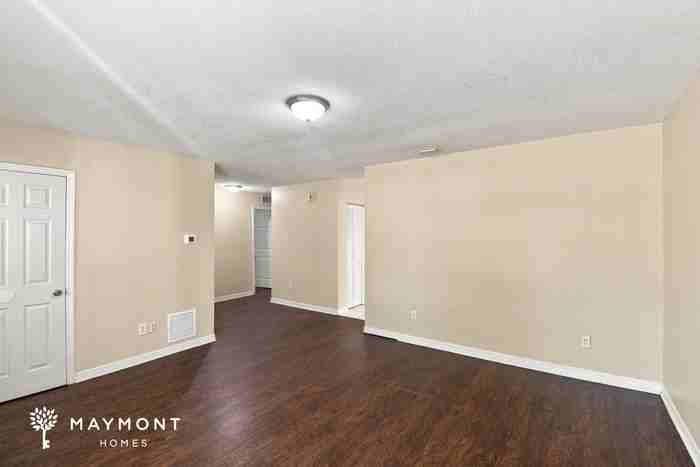 8913 8th Ave - Photo 6 of 16