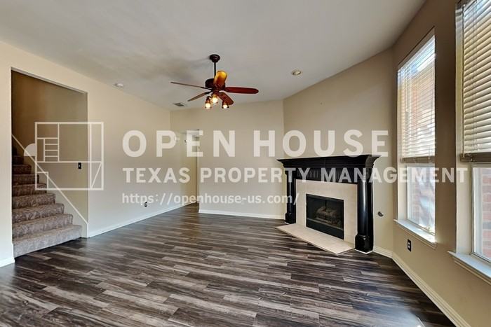 7641 Quiet Meadow Ln - Photo 5 of 26