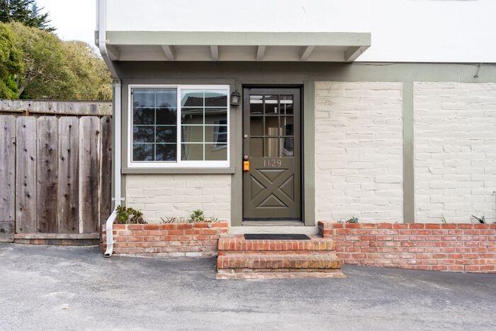 1129 Forest Ave - Photo 3 of 28