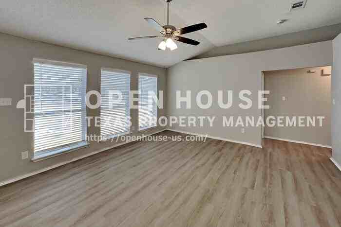 6103 King William Dr - Photo 5 of 20