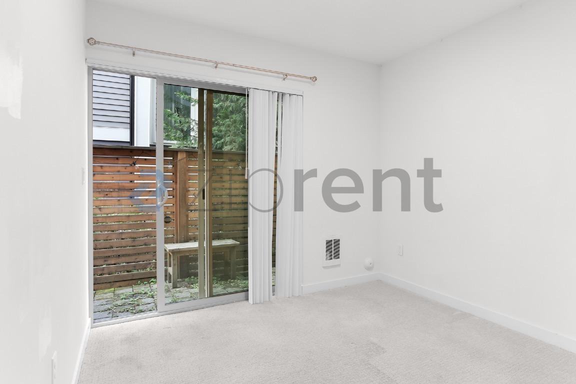 1119 14th Ave #C - Photo 5 of 17