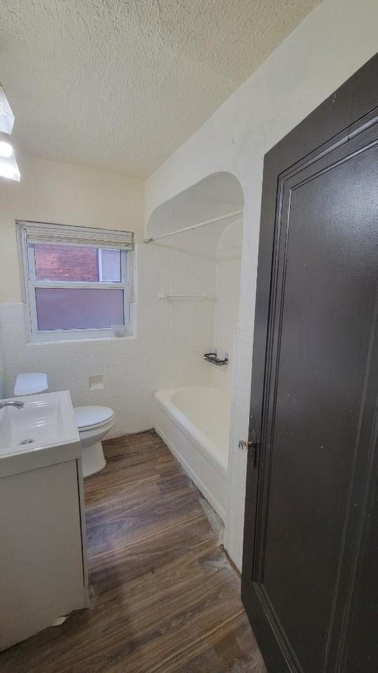 3276 Tyler St - Photo 7 of 10