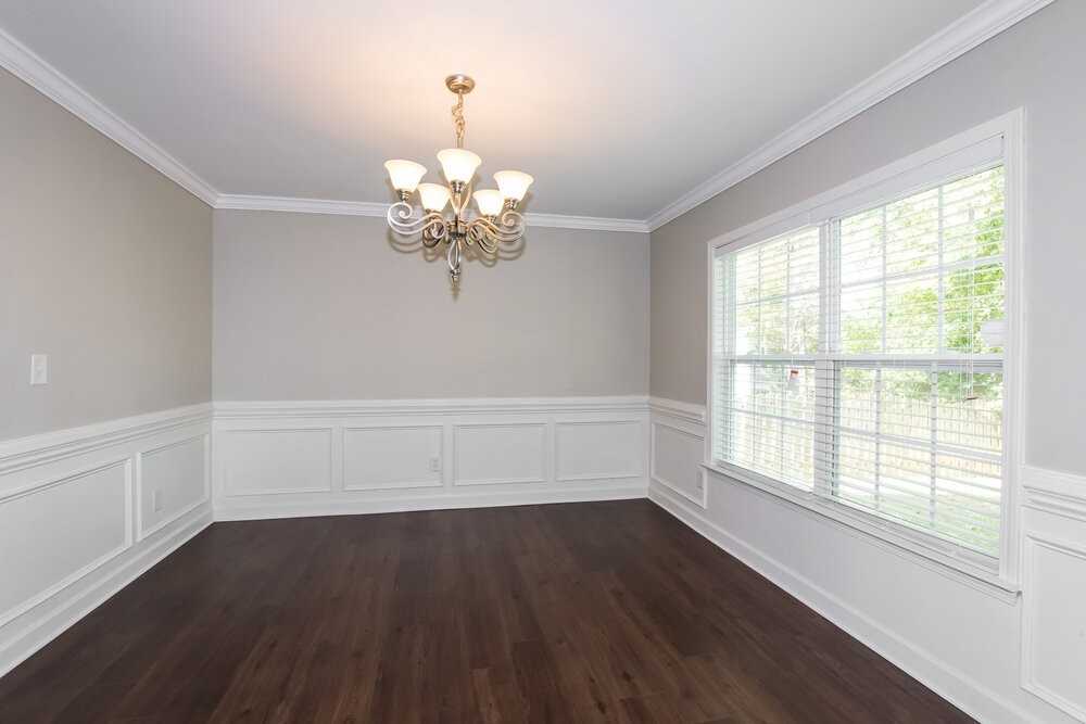4905 Stone Park Dr - Photo 4 of 15