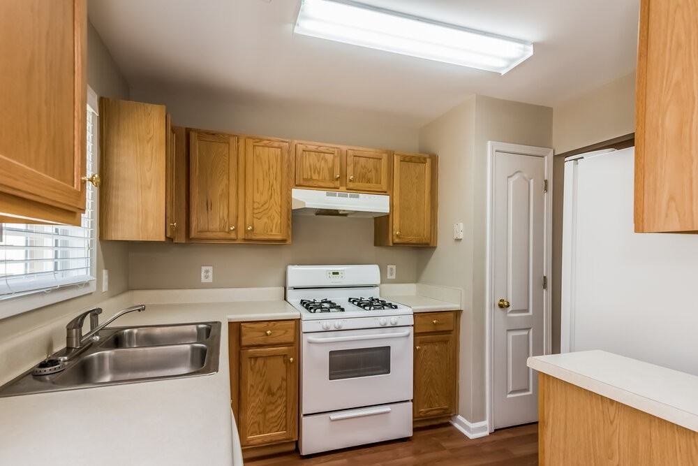 106 Millpond Pkwy - Photo 6 of 17
