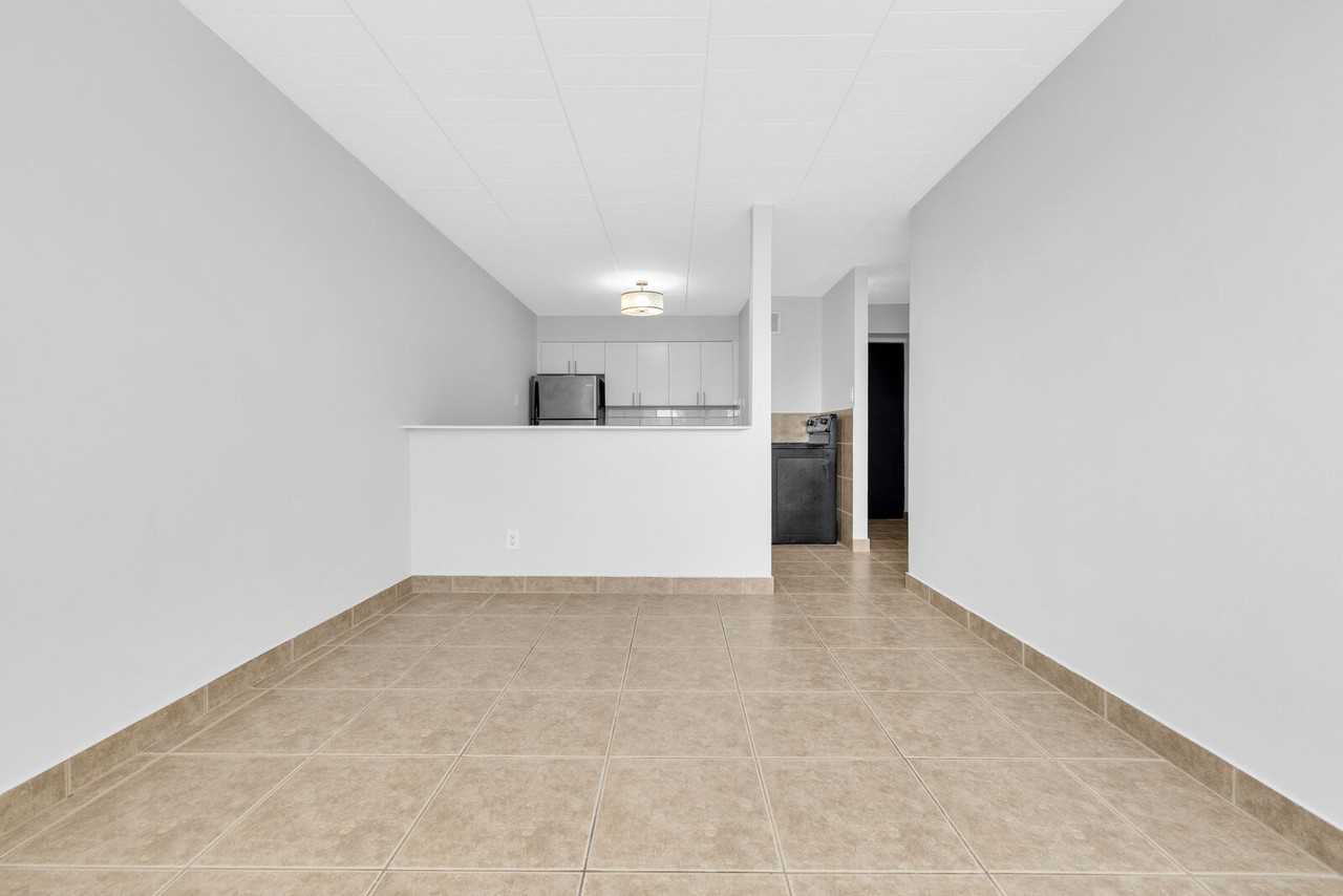 833 Pillette Road #3 - Photo 6 of 11
