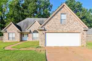 featured image of 157 Pebble Creek Cv E