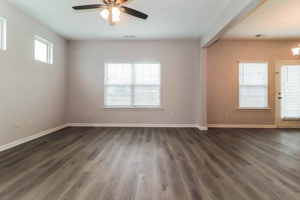 11 Samuel Way Nw - Photo 5 of 17