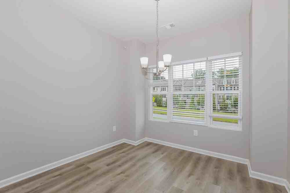 2239 Baywood Tree Ln - Photo 7 of 18