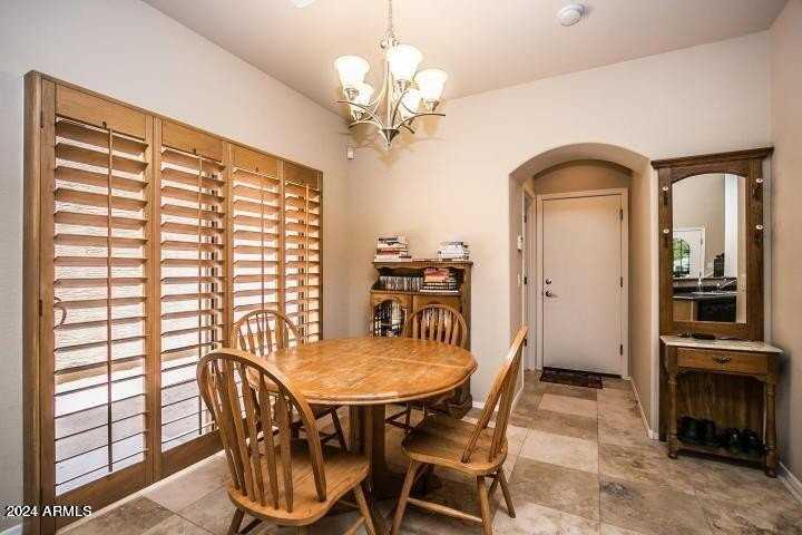4374 E Sack Dr - Photo 7 of 9
