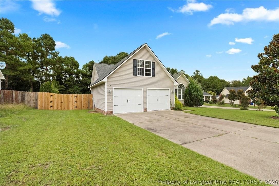 111 Silverberry Ct - Photo 2 of 36