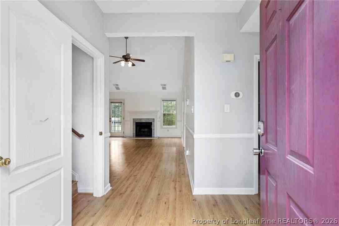 111 Silverberry Ct - Photo 5 of 36