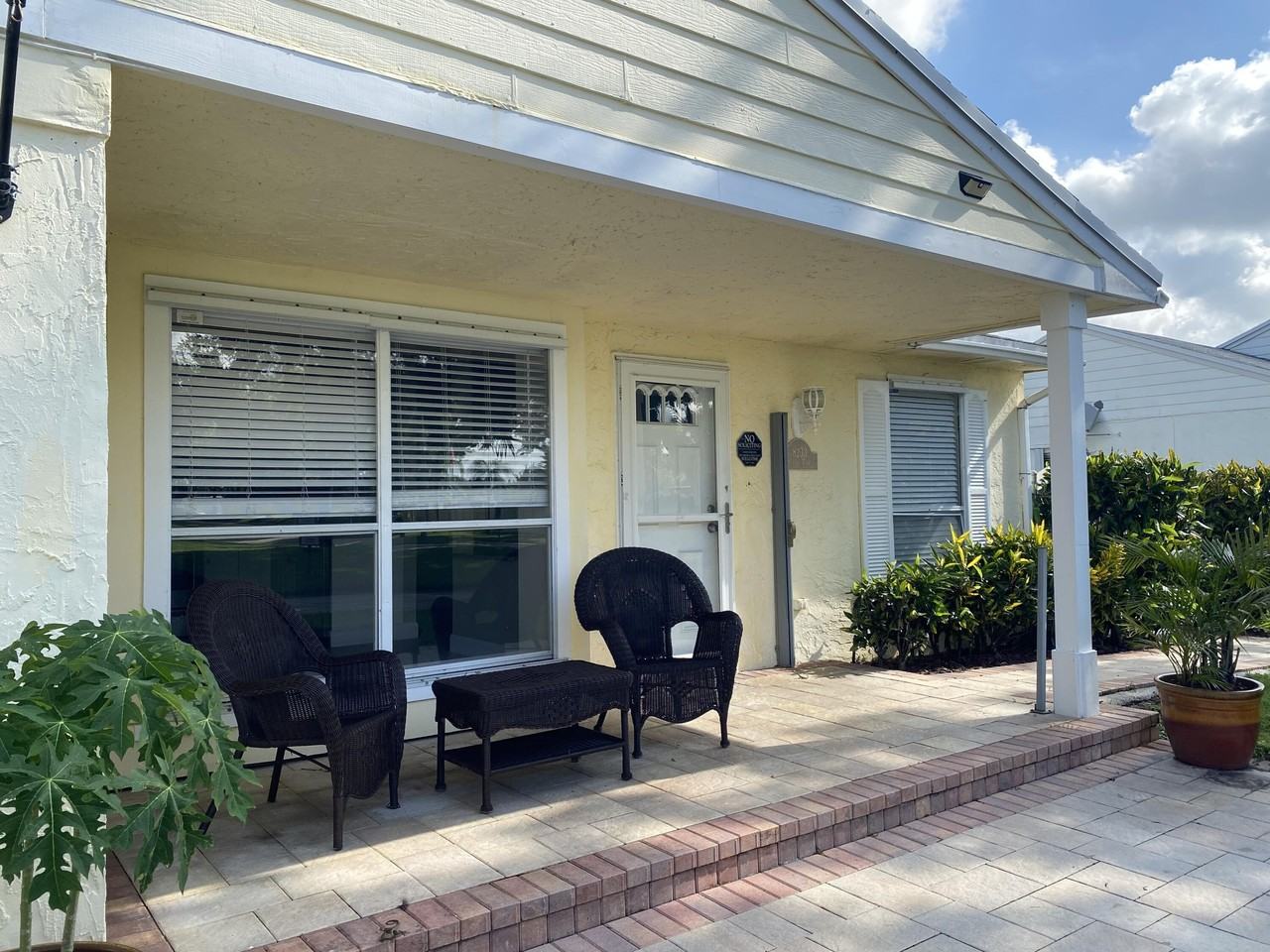 8233 Scenic Turn - Photo 2 of 39