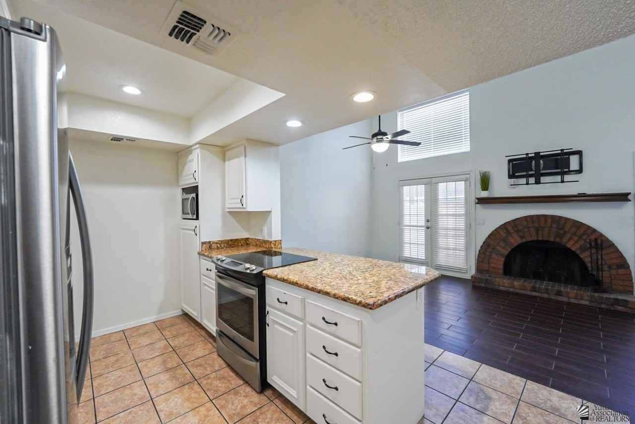 2155 S 14th Ave #45 - Photo 6 of 33