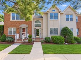112 Richmond Ct N - Photo 1 of 1