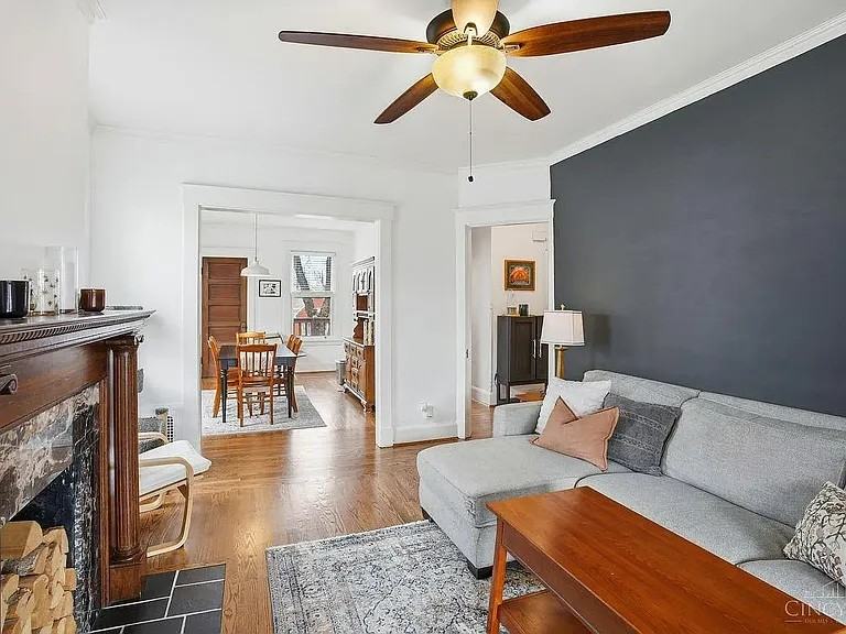 3637 Brentwood Avenue - Photo 5 of 20
