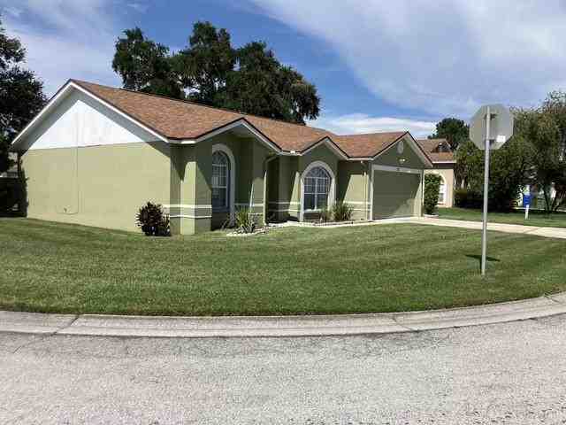 718 Reflections Dr - Photo 2 of 16