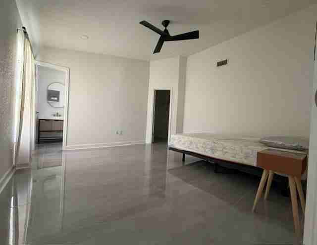 718 Reflections Dr - Photo 7 of 16