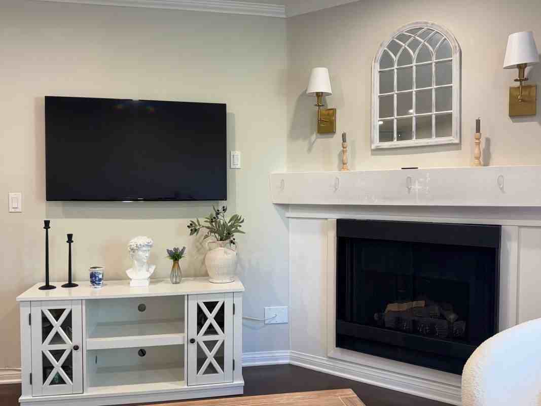 5530 Owensmouth Ave - Photo 3 of 14