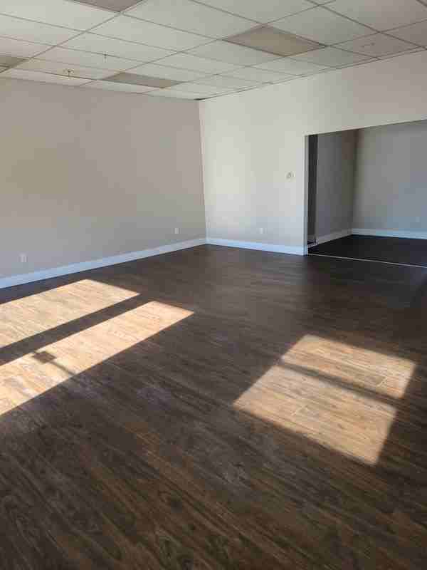 2 E Main St - Photo 3 of 4