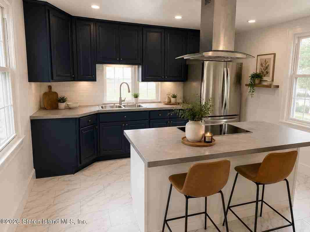 318 Broadway ##1 - Photo 3 of 6