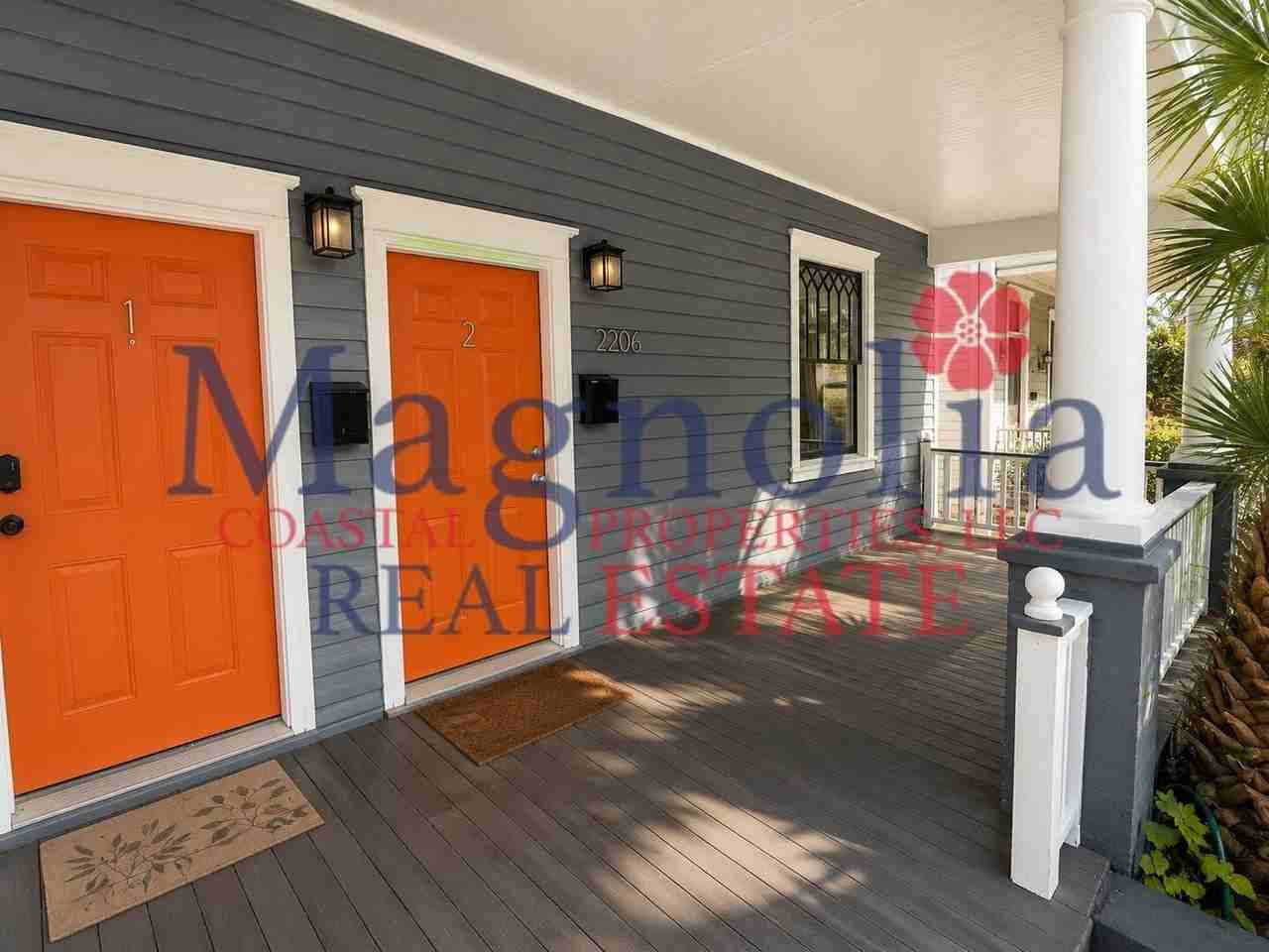 2206 Barnard St - Photo 2 of 17