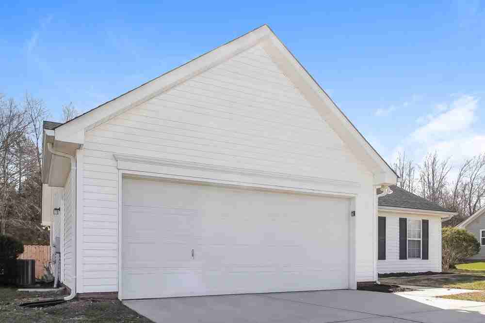 2329 Ivy Run Dr - Photo 4 of 16