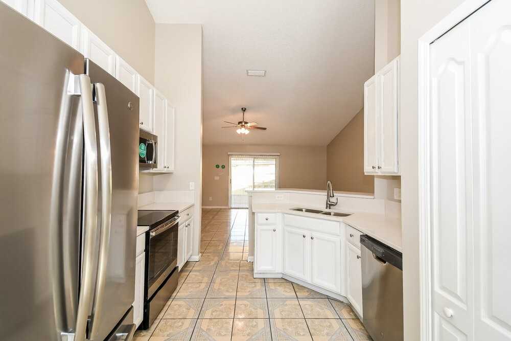 6709 Gentle Oaks Dr N - Photo 7 of 16
