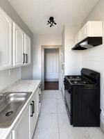 featured image of 717 Arlington Ave #3D