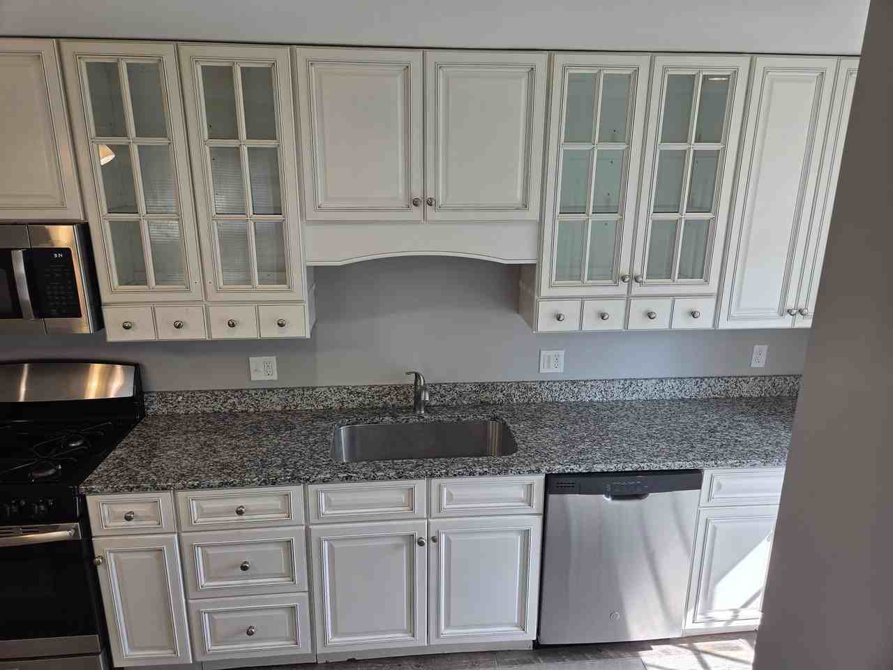 961 Martin Rd - Photo 3 of 11