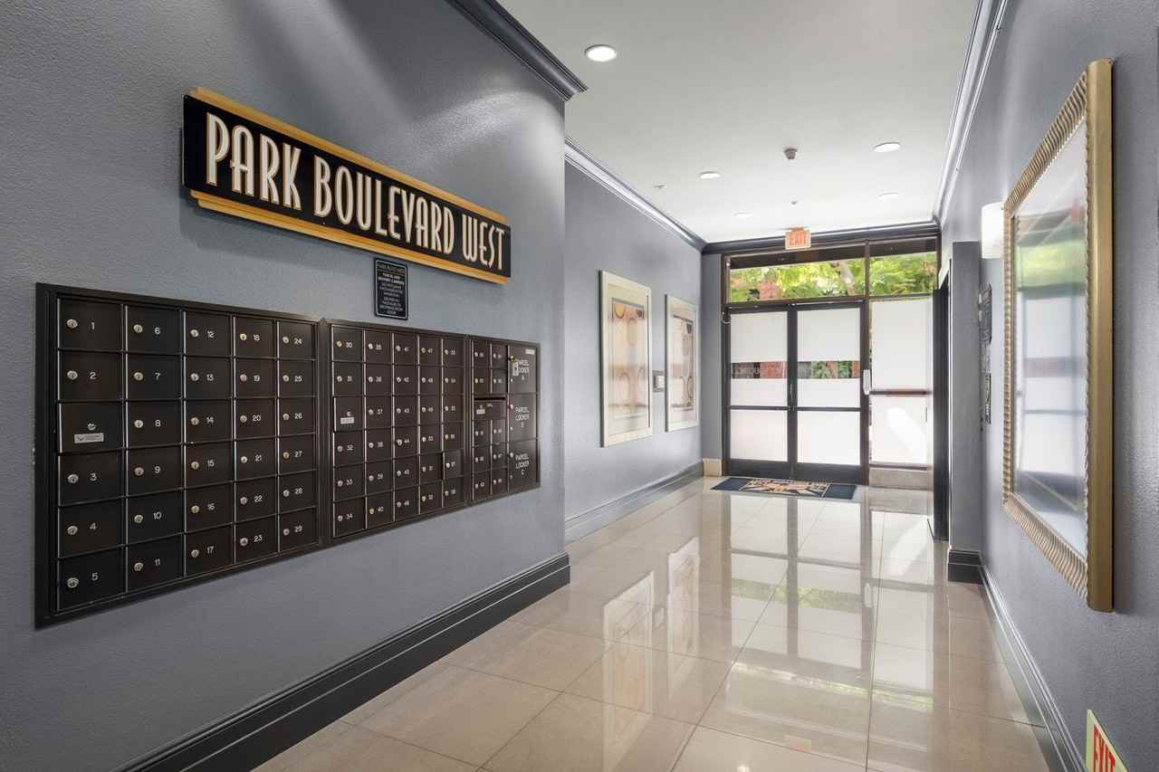 550 Park Blvd #2305 - Photo 3 of 40
