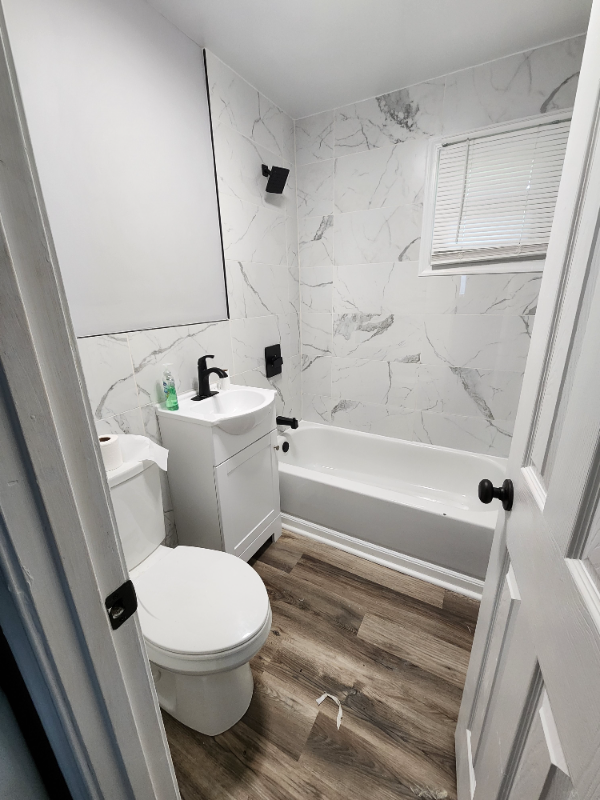 415 Carver Cir #413 - Photo 4 of 22