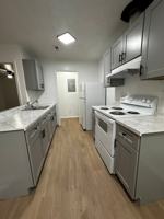 featured image of 2405 Antebellum Dr #B