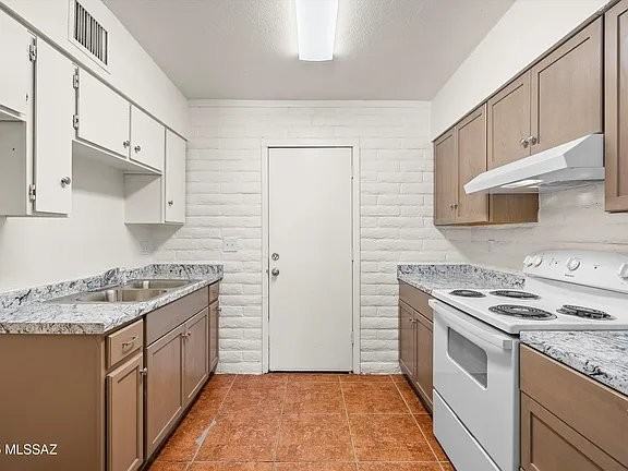 1408/1410 N Hualpai Rd #1408 - Photo 6 of 16