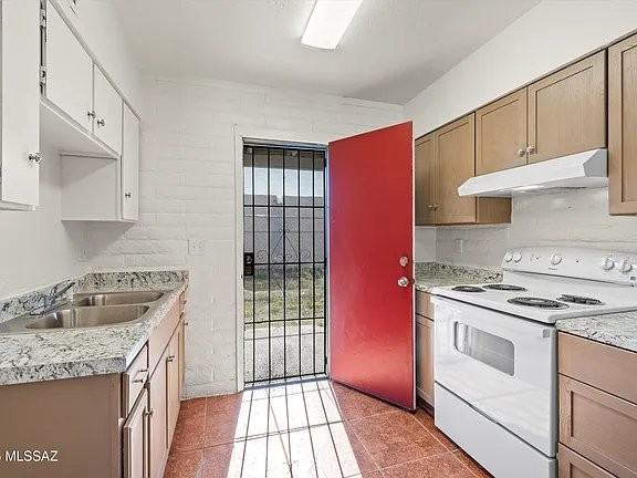 1408/1410 N Hualpai Rd #1408 - Photo 7 of 16