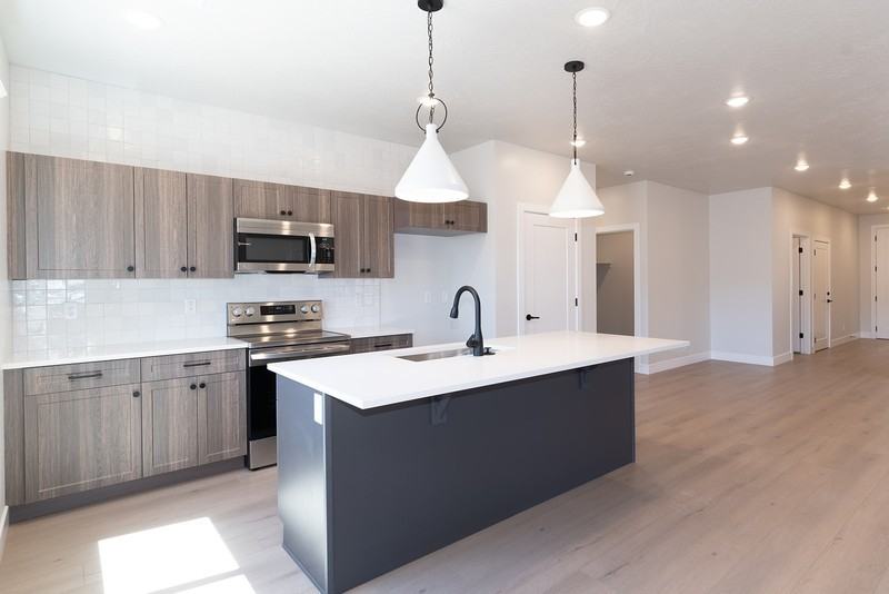 3930 E Razor Dr - Photo 5 of 20